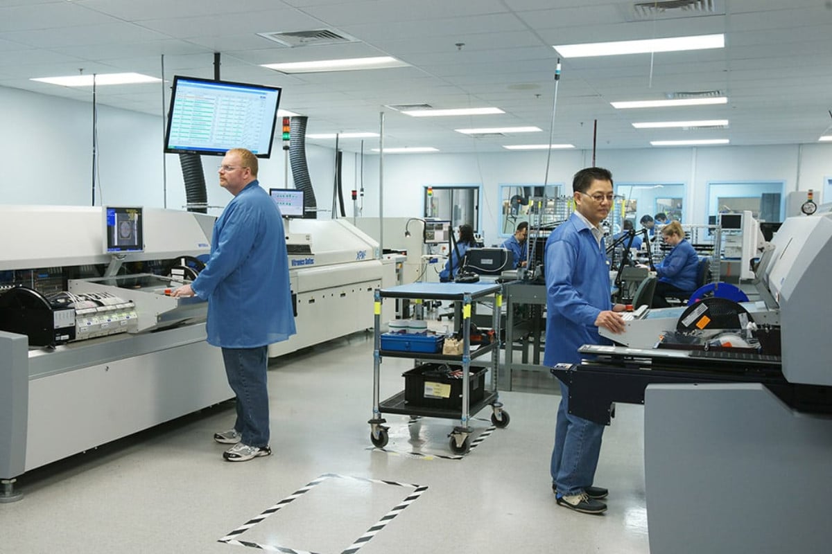 Federal Elec Blog-18 Graphic-01 Electronics manufacturing services production floor supporting CMMC, ITAR, and ISO compliance requirements.
