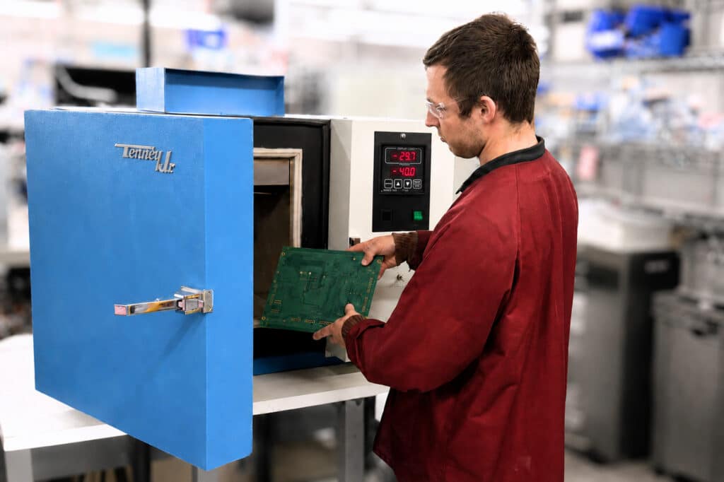 New Environmental Test Chamber New Environmental Test Chamber